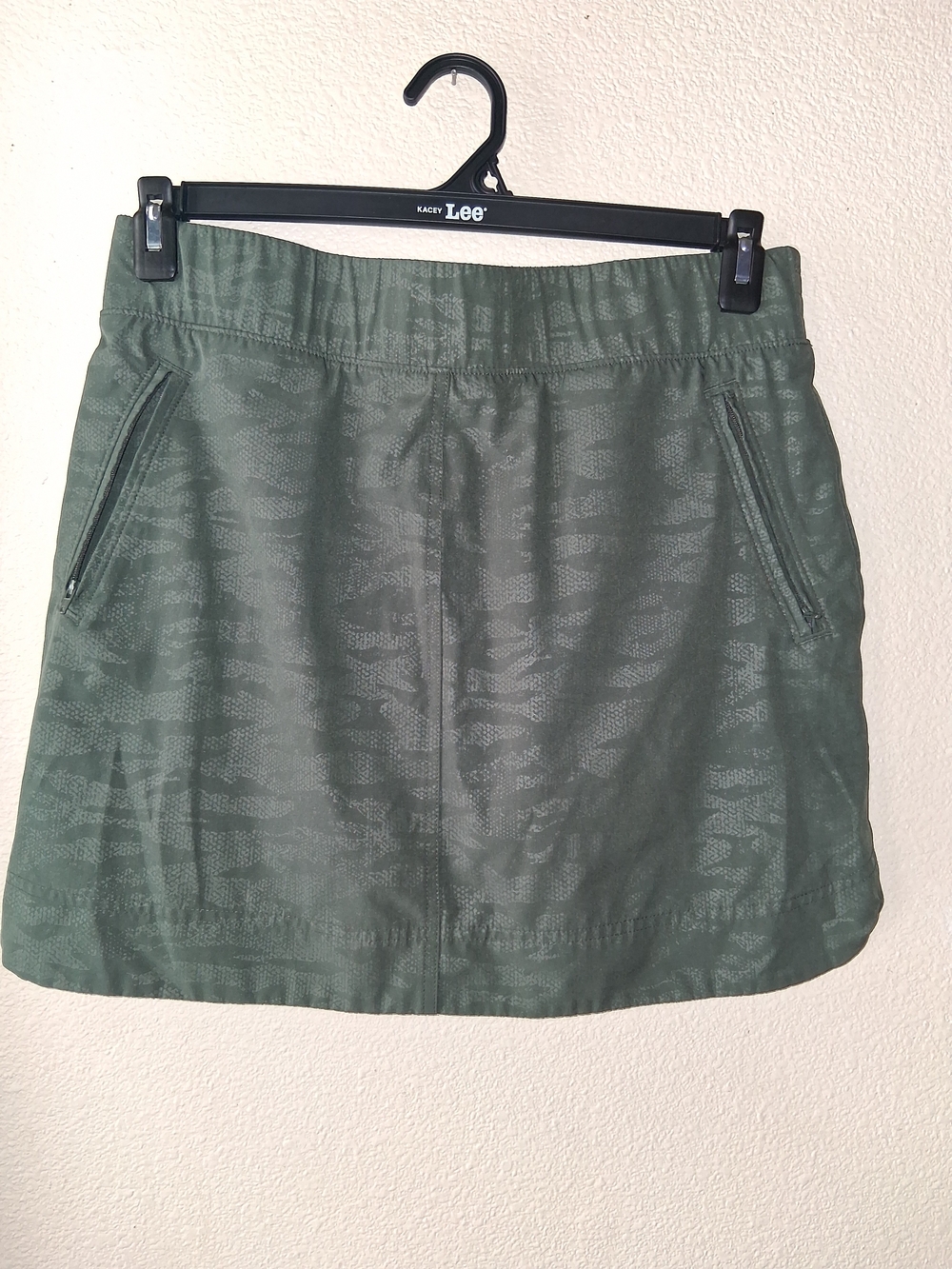 Orvis Women's Olive Green Casual Zip-Pocket Skort Tenniscore Medium 30"